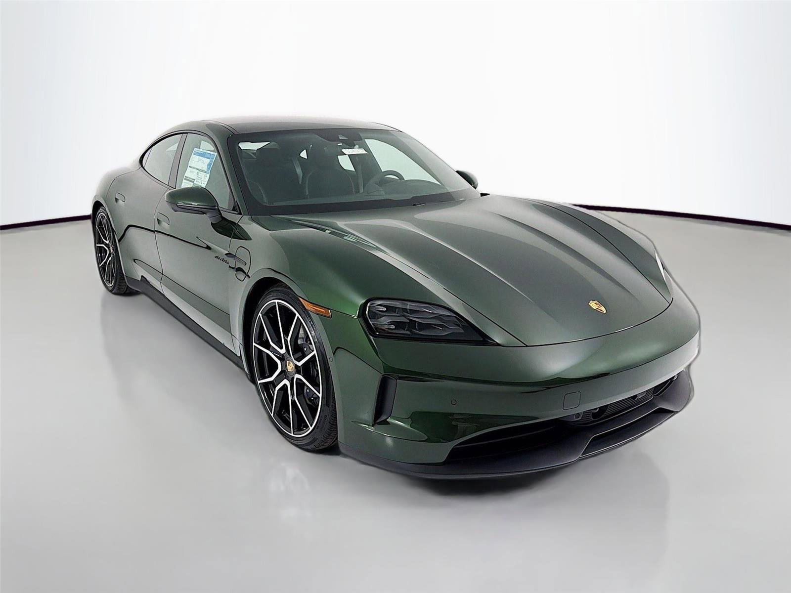 New 2025 Porsche Taycan image 22