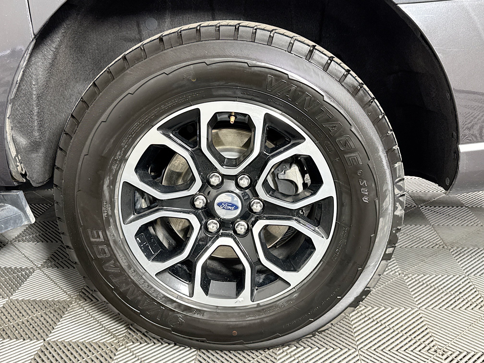 Used 2024 Ford Expedition Max XLT RWD image 35