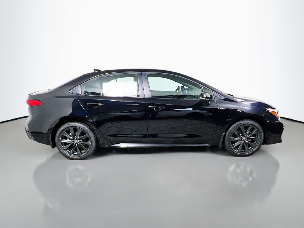 New 2026 Toyota Corolla SE FWD image 2