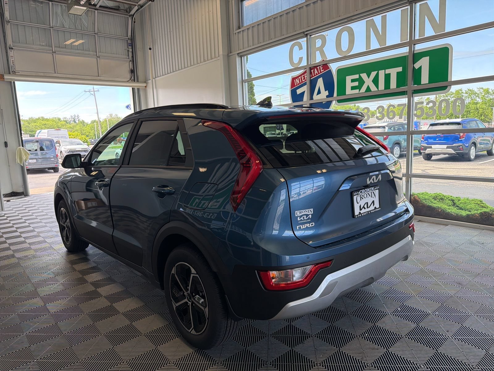New 2026 Kia Niro EX FWD image 4