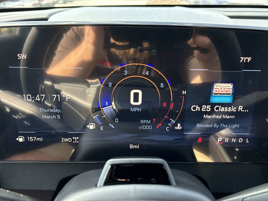 New 2026 Chevrolet Traverse Z71 w/ Enhanced Driving Package image 14