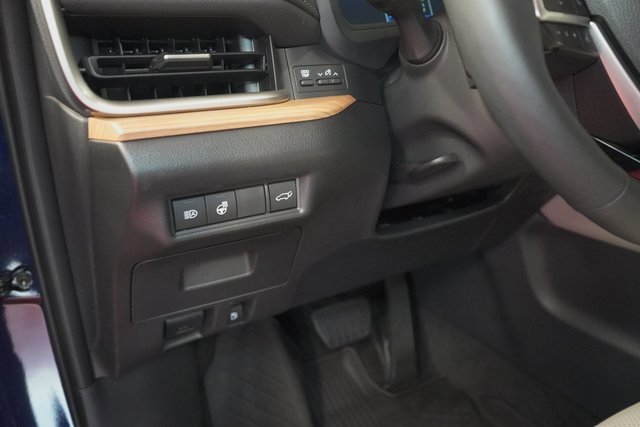 Used 2024 Toyota Grand Highlander Platinum image 14