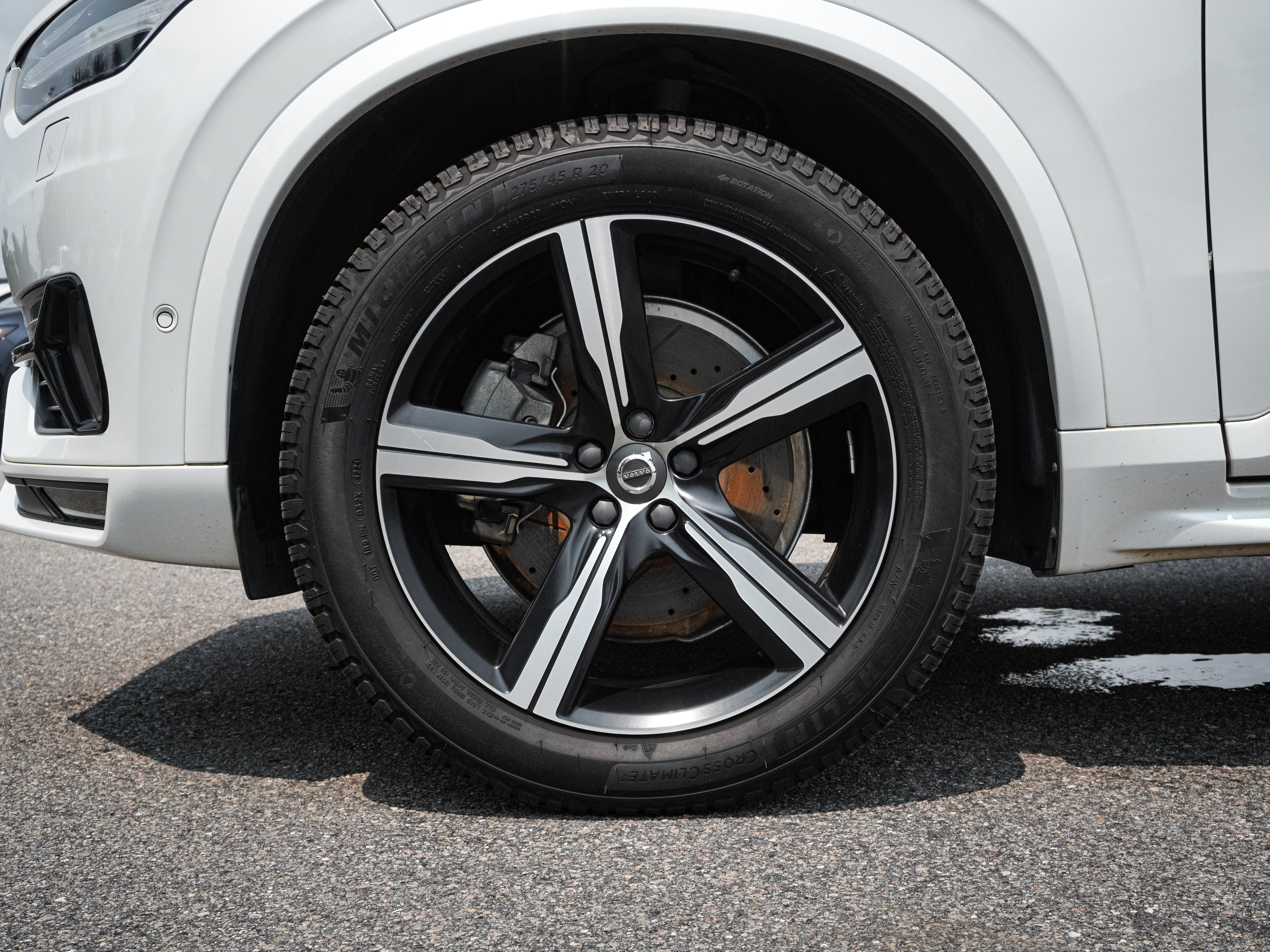 Used 2019 Volvo XC90 T6 R-Design w/ Advanced Package AWD/4WD image 13