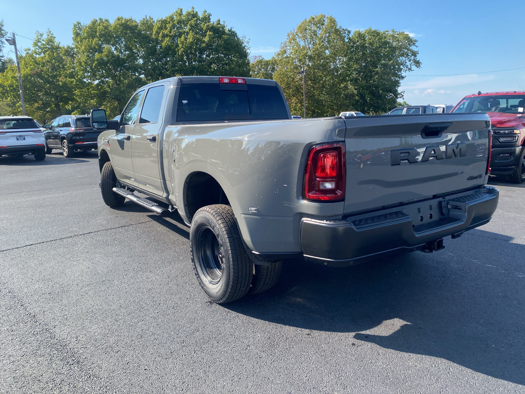 New 2027 RAM 3500 Tradesman AWD/4WD image 7