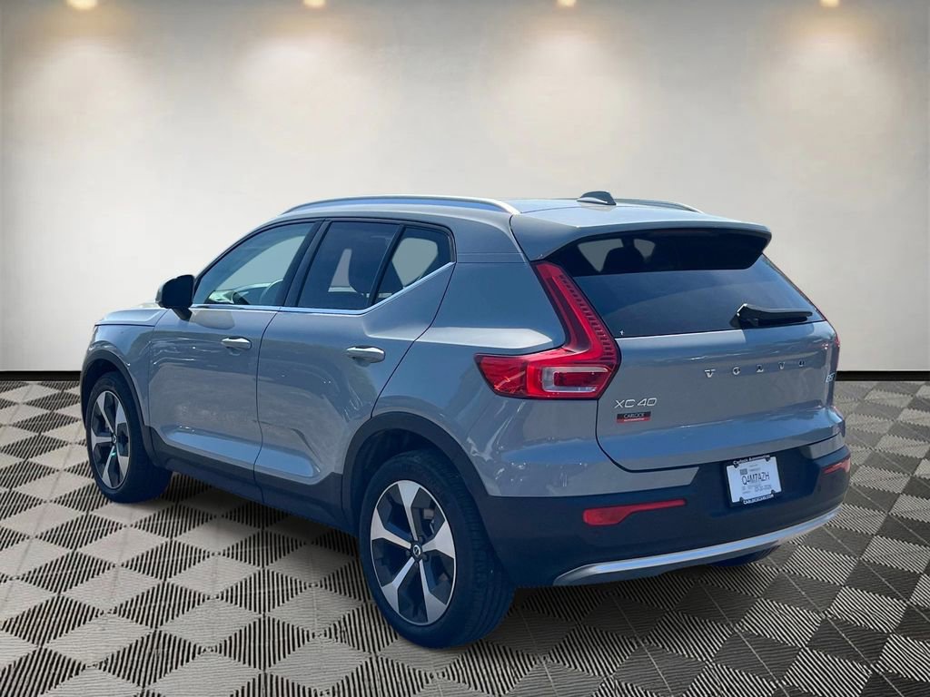 Certified 2025 Volvo XC40 B5 Core w/ Protection Package Premier image 5