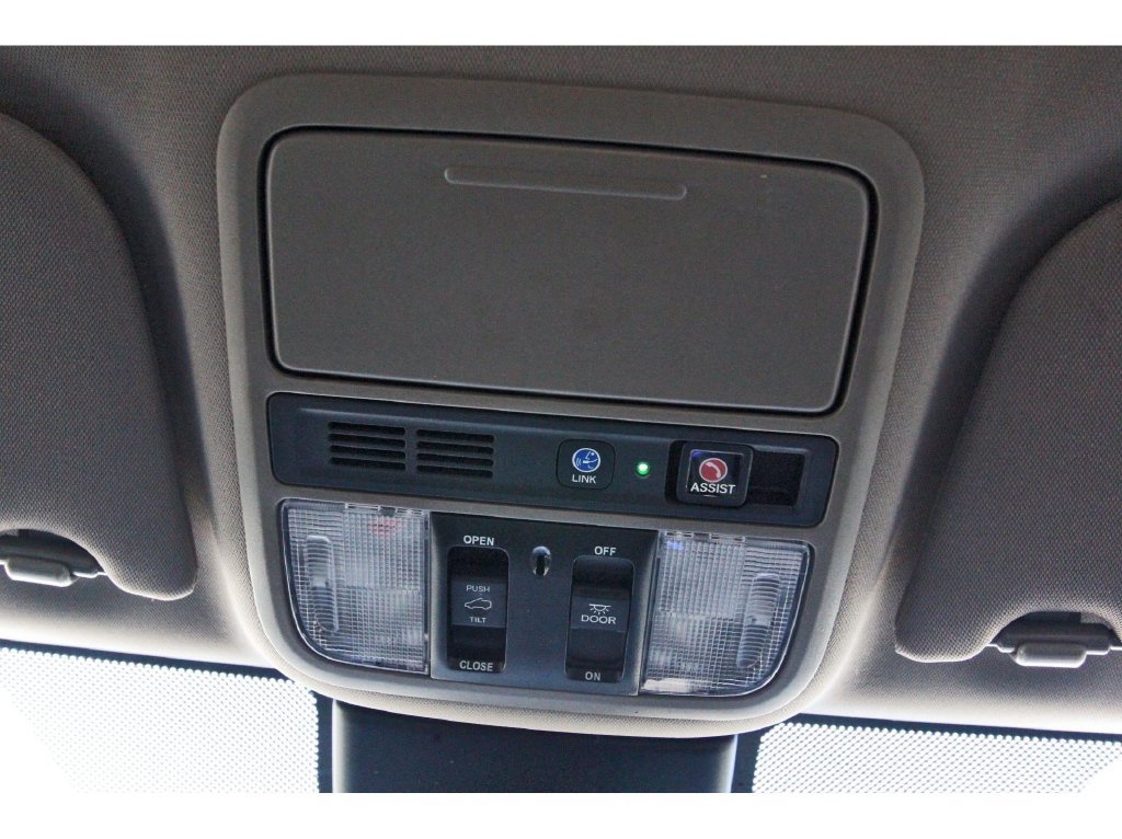 Used 2024 Honda Odyssey Elite image 25