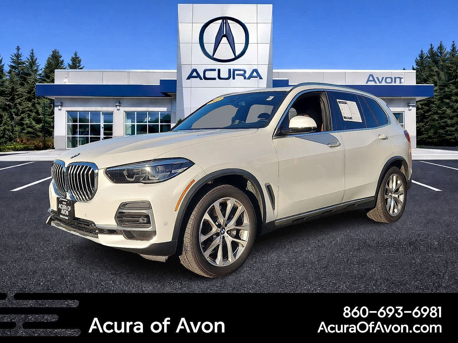 Used 2022 BMW X5 xDrive40i w/ Parking Assistance Package AWD/4WD image 1