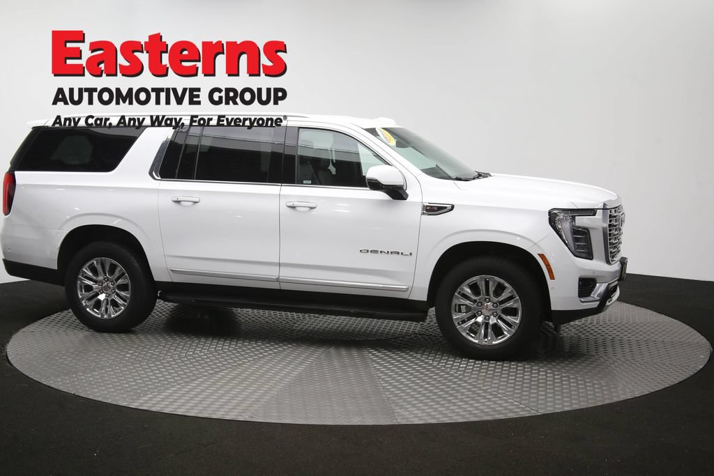 Used 2025 GMC Yukon XL Denali AWD/4WD image 53