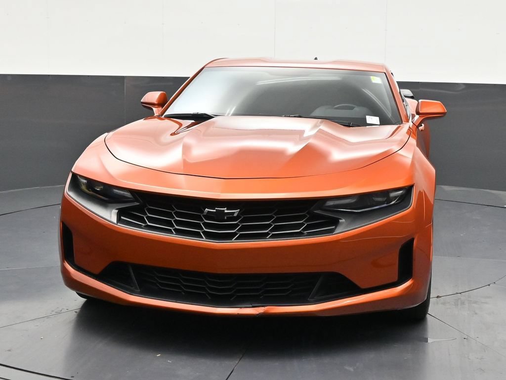 Used 2024 Chevrolet Camaro LT RWD image 9