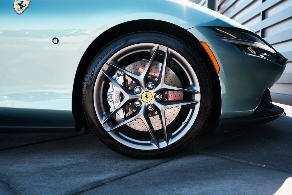 Used 2022 Ferrari Roma Base image 25