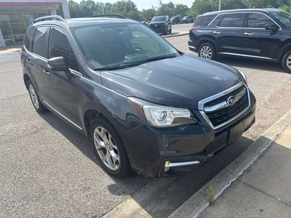 Used 2018 Subaru Forester 2.5i Touring AWD/4WD image 2