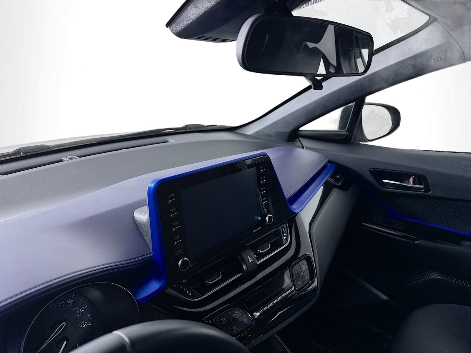 Certified 2020 Toyota C-HR XLE image 6