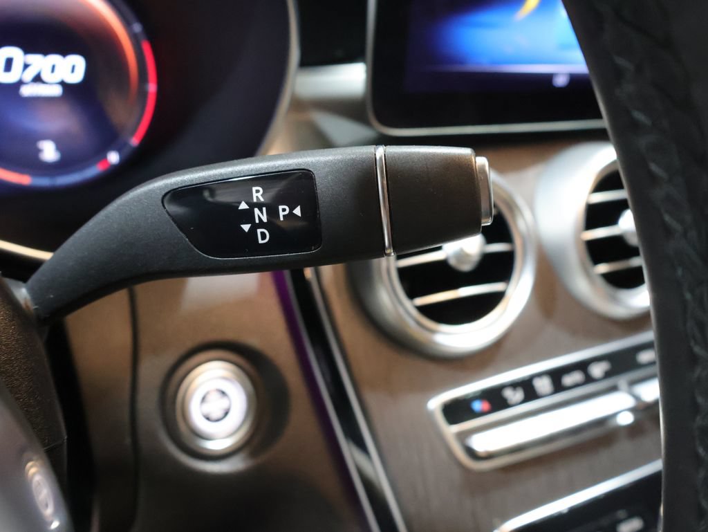 Used 2023 Mercedes-Benz C 300 Coupe image 32