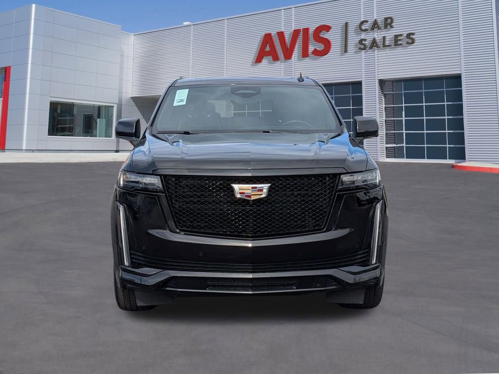 Used 2023 Cadillac Escalade Sport image 2