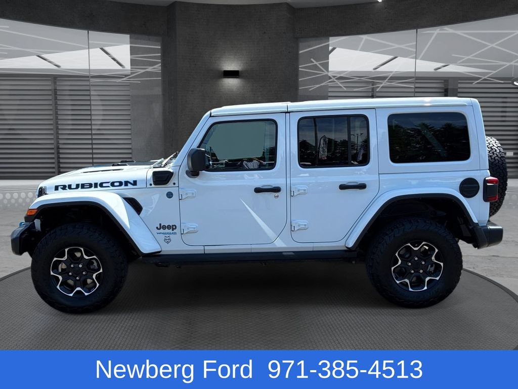 Used 2022 Jeep Wrangler Unlimited Rubicon 4xe w/ Cold Weather Group AWD/4WD image 8