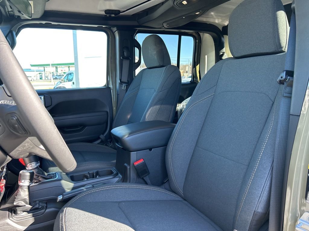 New 2026 Jeep Gladiator Willys image 12