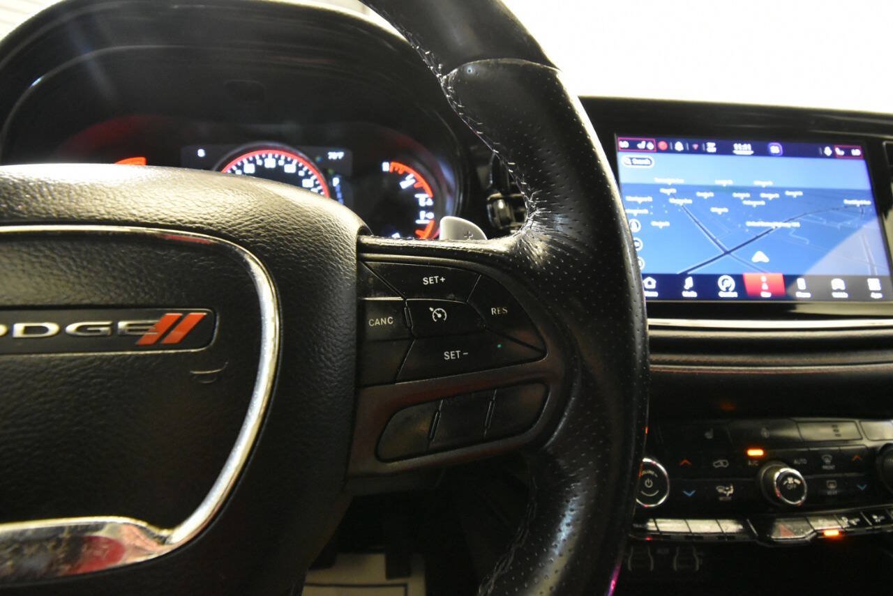 Used 2021 Dodge Durango R/T w/ Tow 'N Go Package AWD/4WD image 30