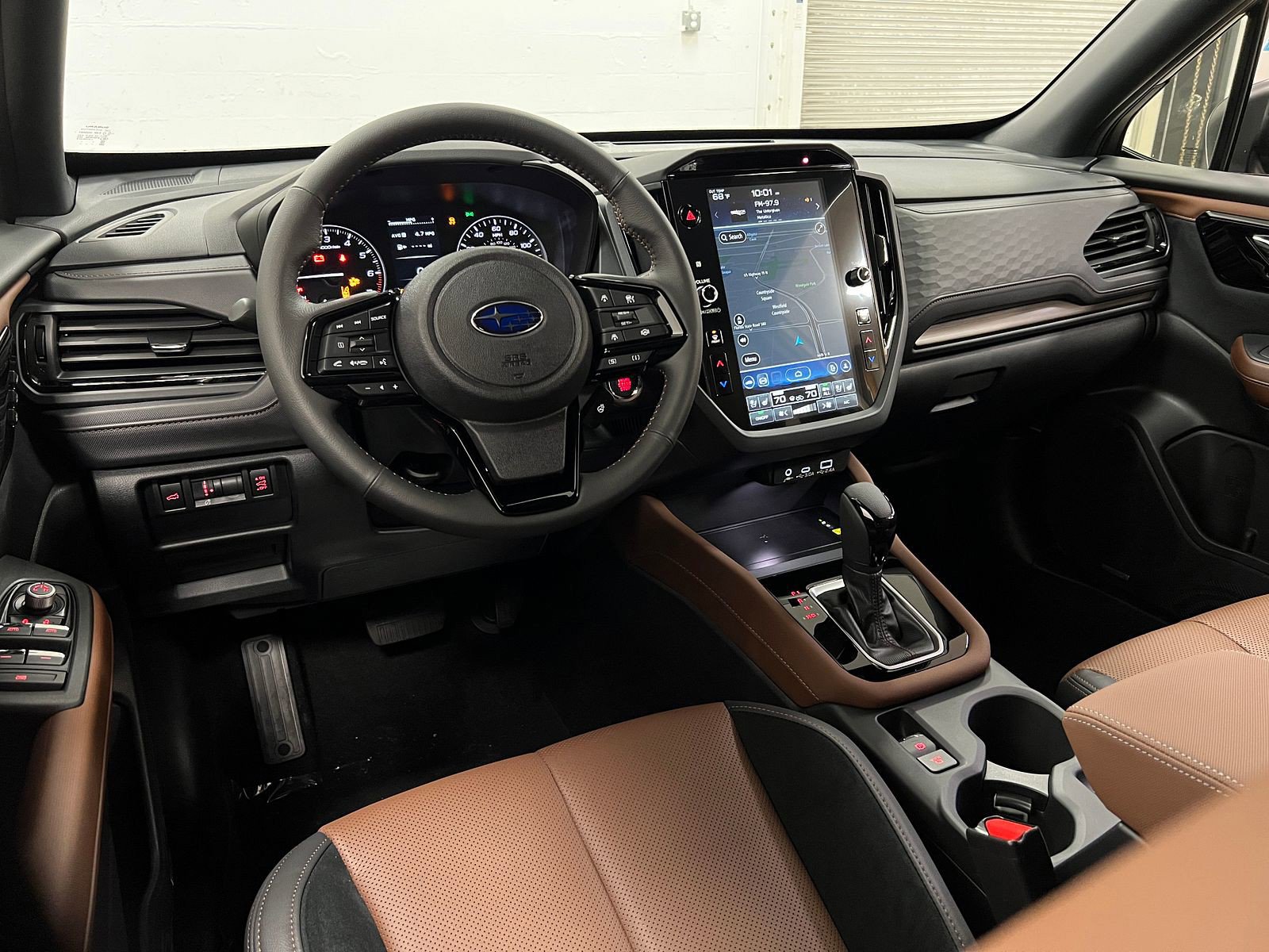 New 2025 Subaru Forester Touring image 9