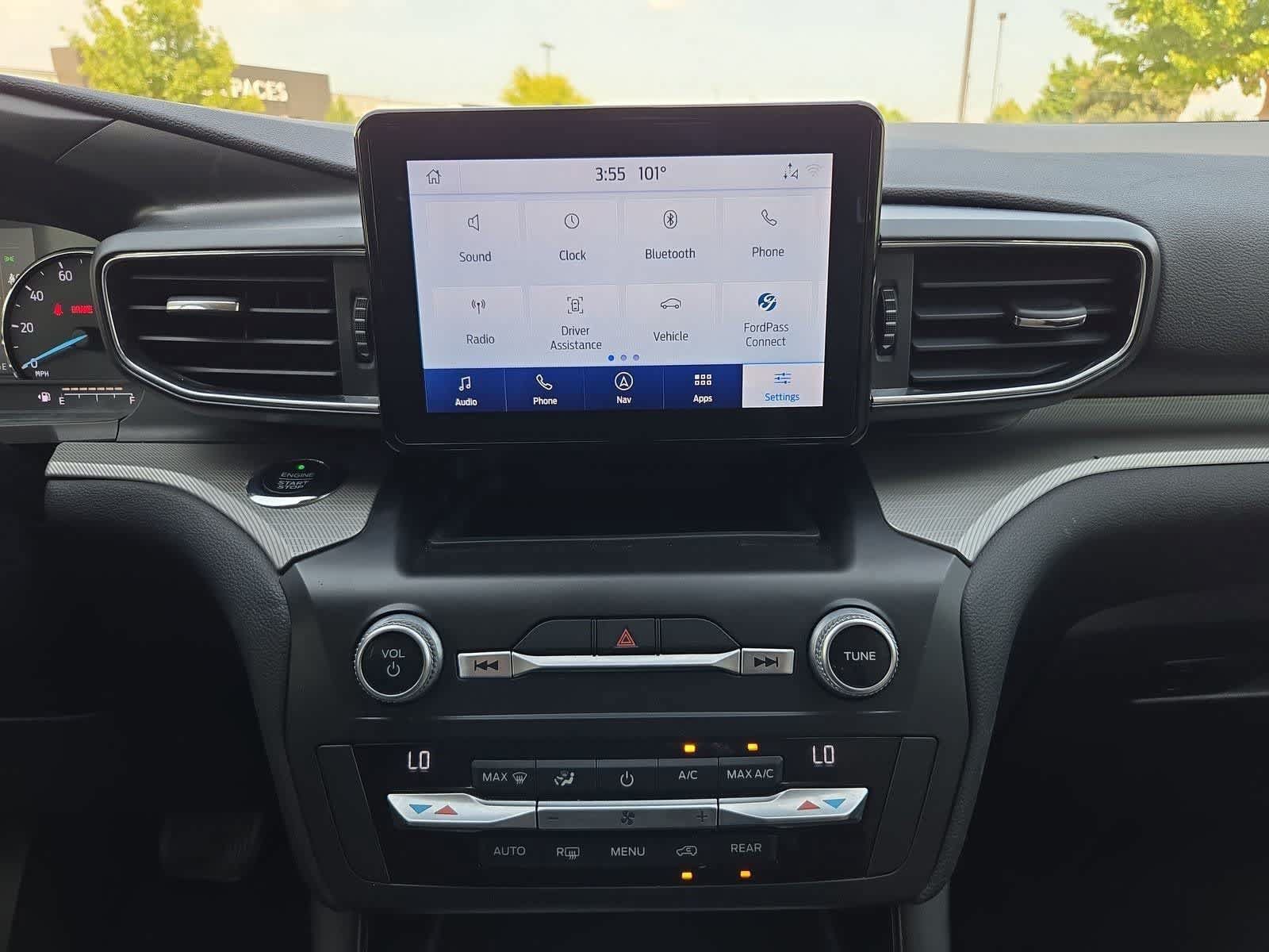 Used 2020 Ford Explorer XLT w/ Equipment Group 202A RWD image 26
