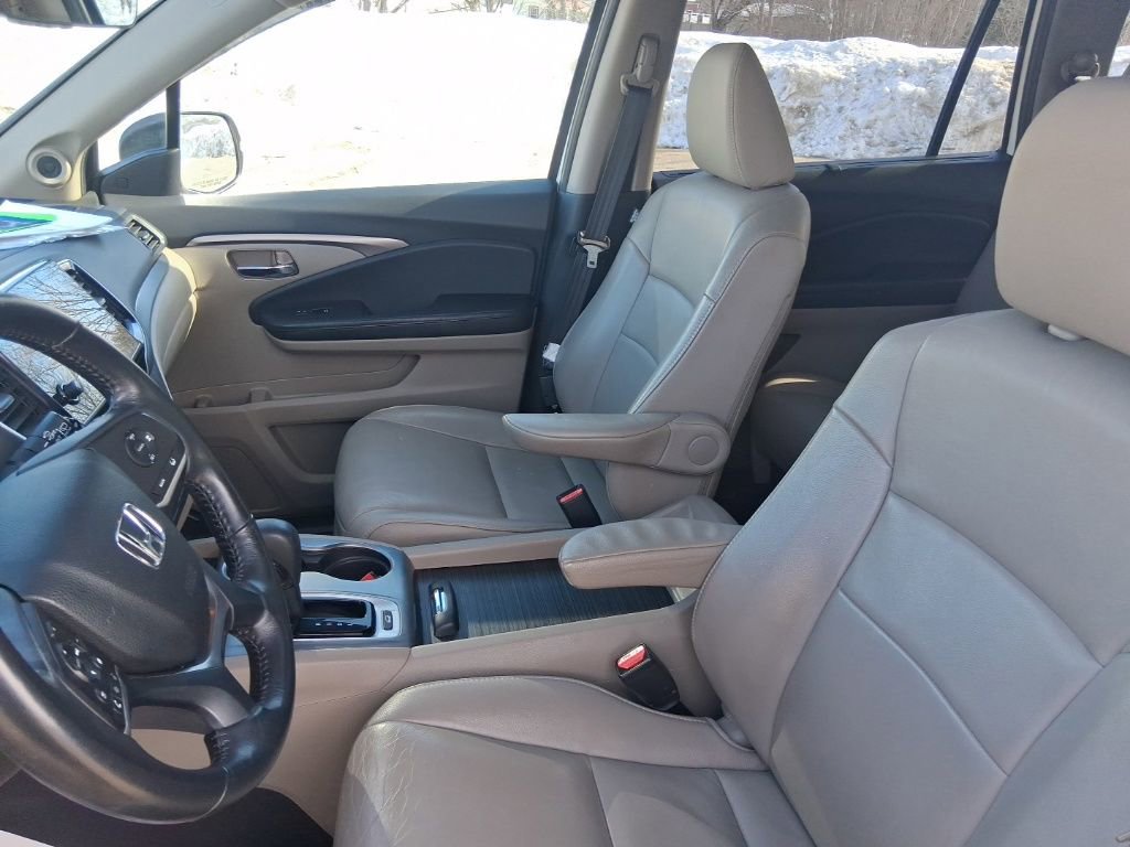 Used 2019 Honda Pilot EX-L image 10