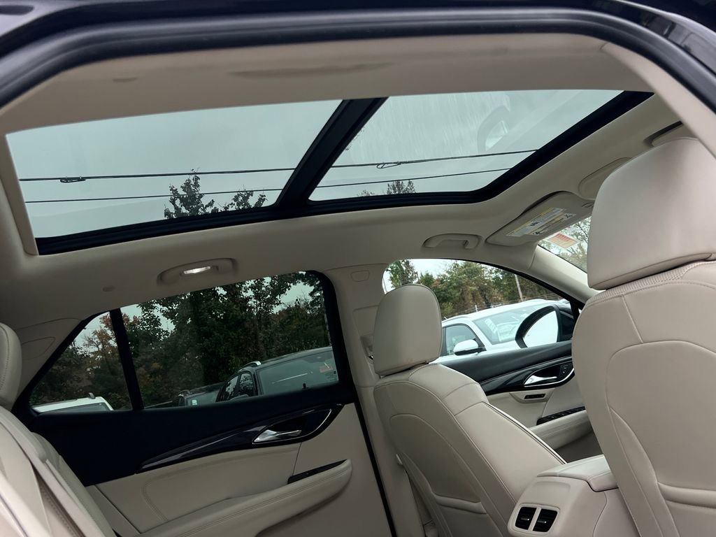 Used 2022 Buick Envision Essence w/ Safety Package image 17