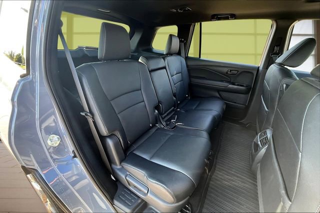 Used 2022 Honda Passport EX-L image 27
