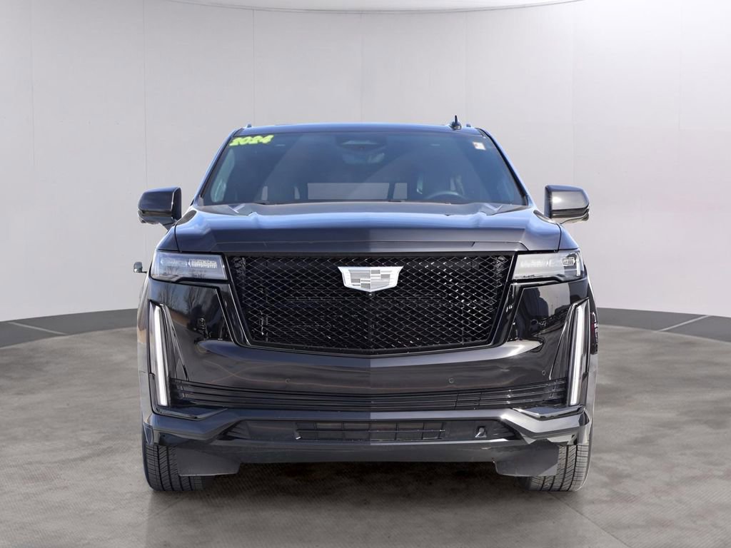 Used 2024 Cadillac Escalade Sport Platinum w/ Heavy-Duty Trailer Package image 2
