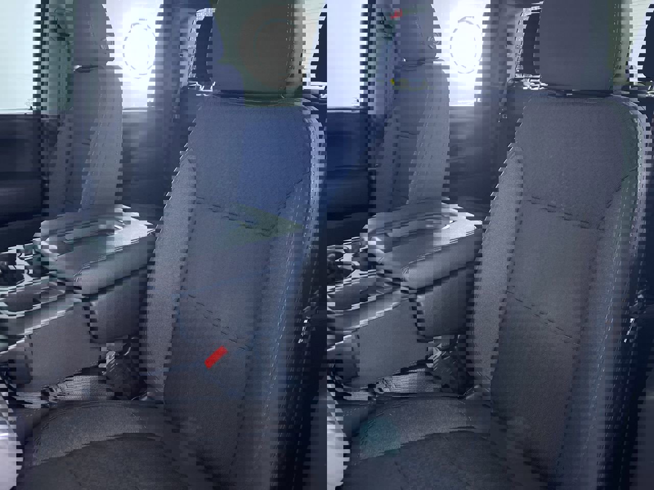 Certified 2022 Chevrolet Silverado 2500 Custom w/ Custom Value Package AWD/4WD image 9