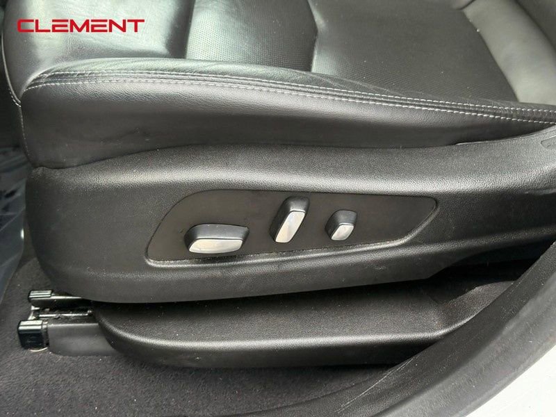 Used 2022 Cadillac XT5 Premium Luxury image 21