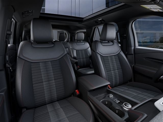 New 2027 Ford Explorer ST-Line w/ Premium Package AWD/4WD image 13