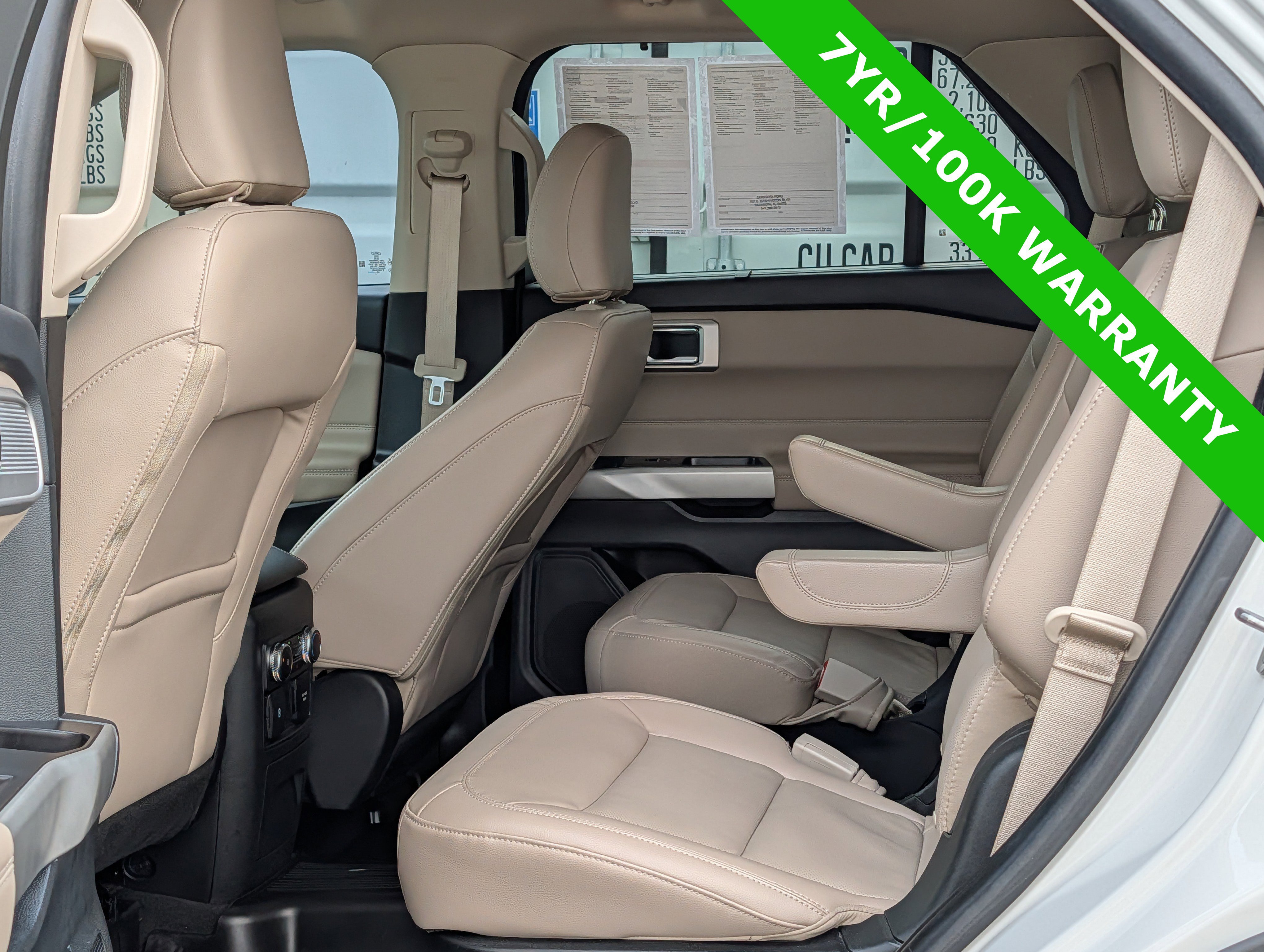 Certified 2022 Ford Explorer Limited w/ Equipment Group 301A AWD/4WD image 15
