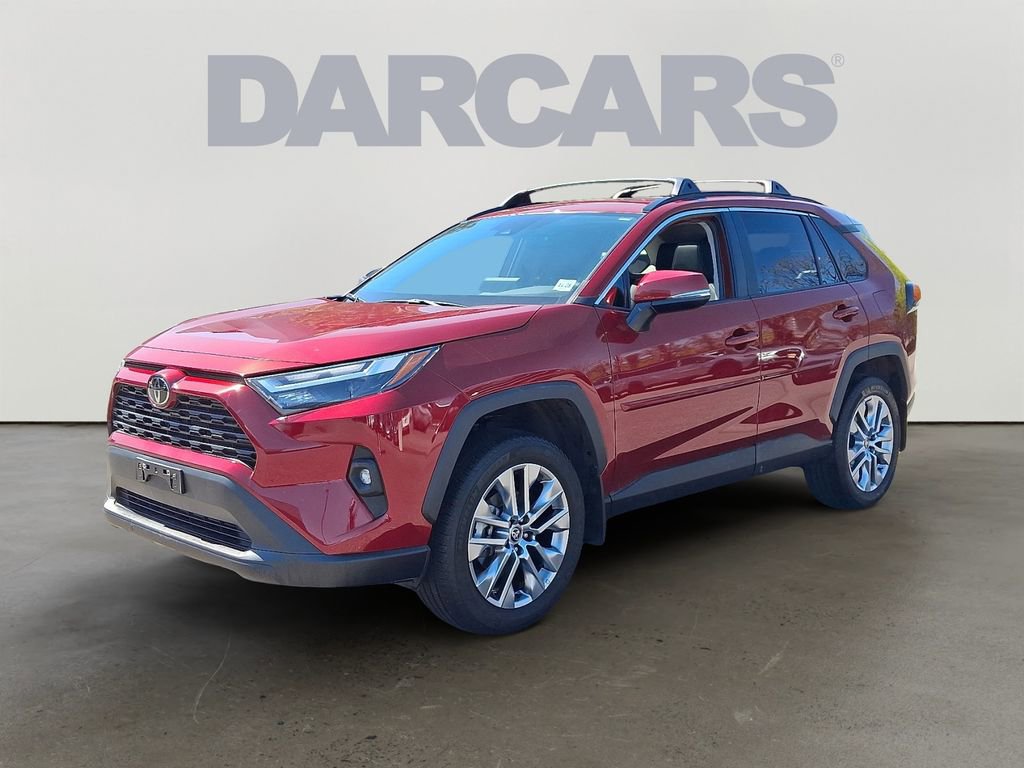 Used 2023 Toyota RAV4 XLE Premium AWD/4WD image 3