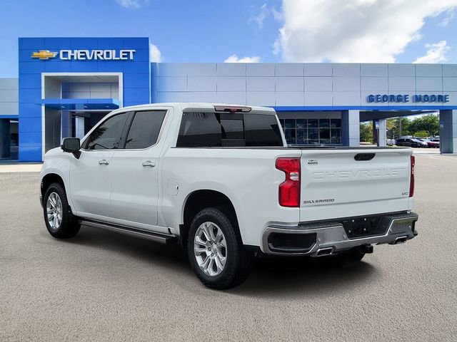 Used 2022 Chevrolet Silverado 1500 LTZ w/ LTZ Premium Package AWD/4WD image 3