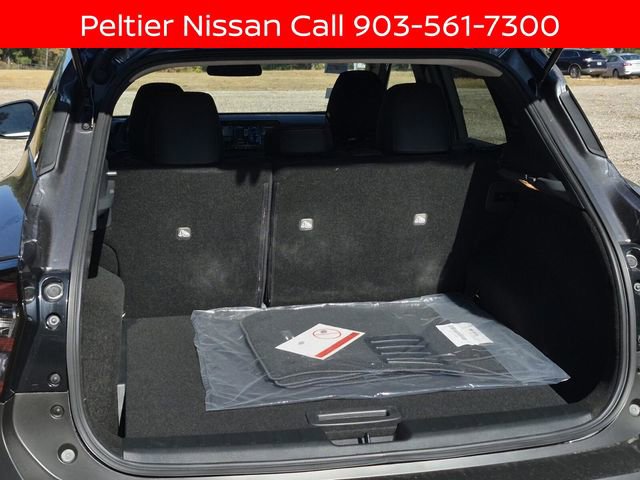 New 2026 Nissan Kicks SR w/ SR Premium Package image 7