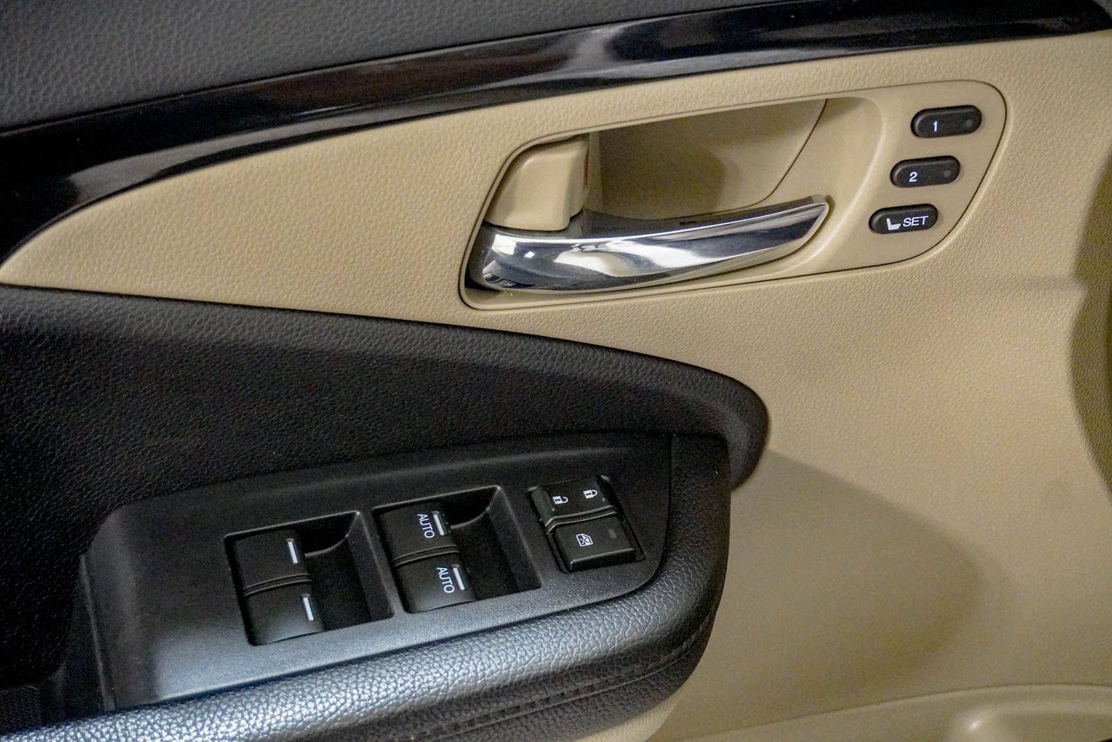 Used 2019 Honda Pilot Touring image 19