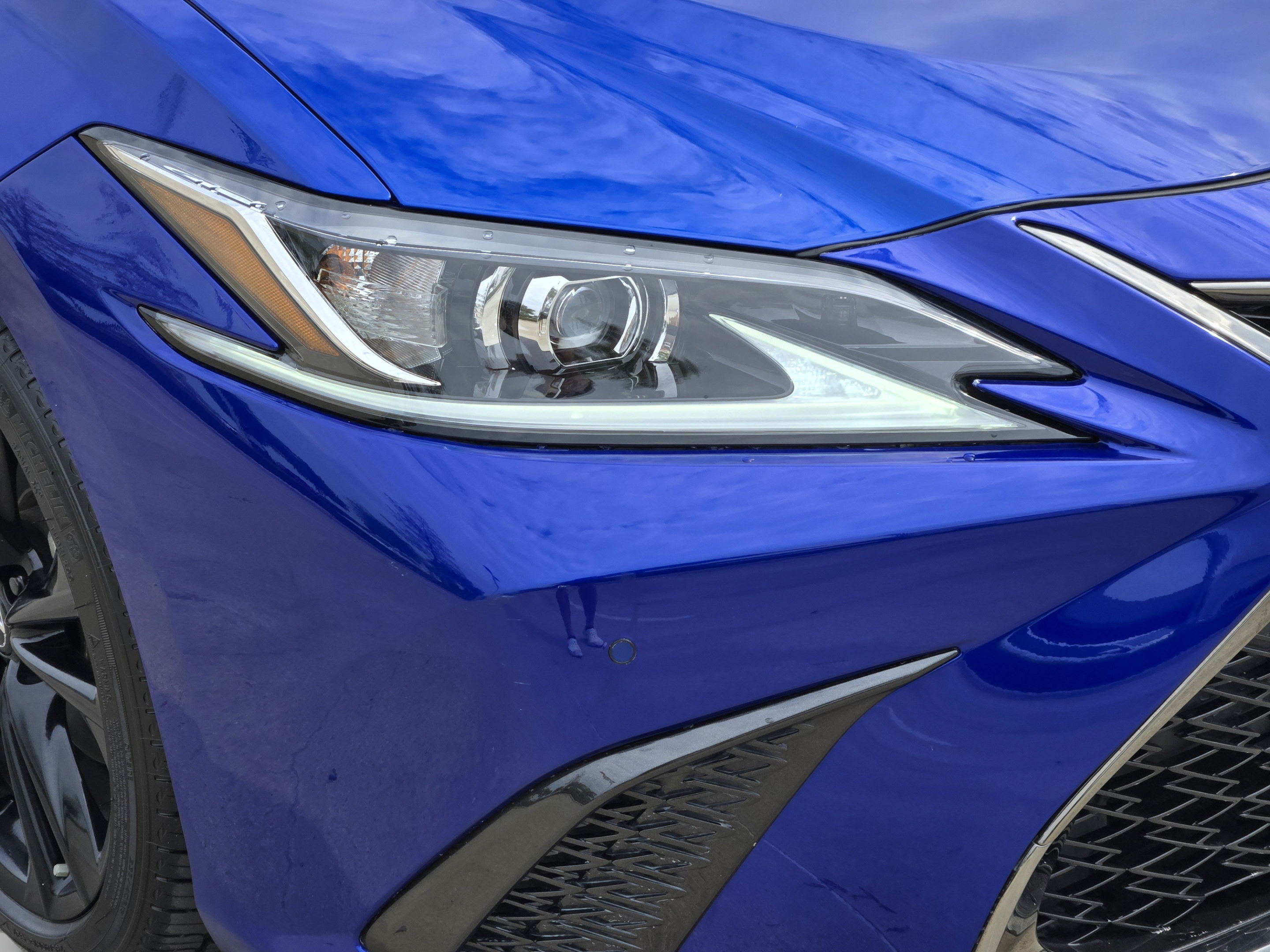 Certified 2024 Lexus ES 350 F Sport w/ Accessory Package (Z2) FWD image 36