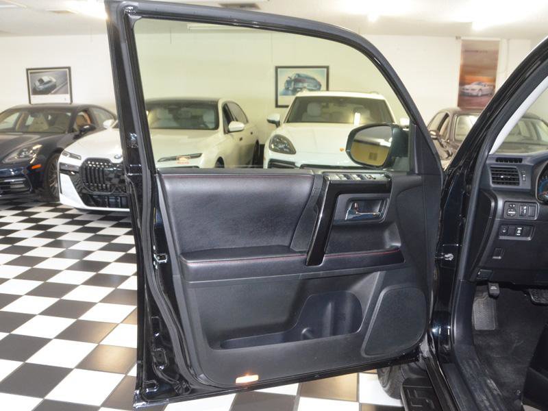 Used 2016 Toyota 4Runner Trail AWD/4WD image 14