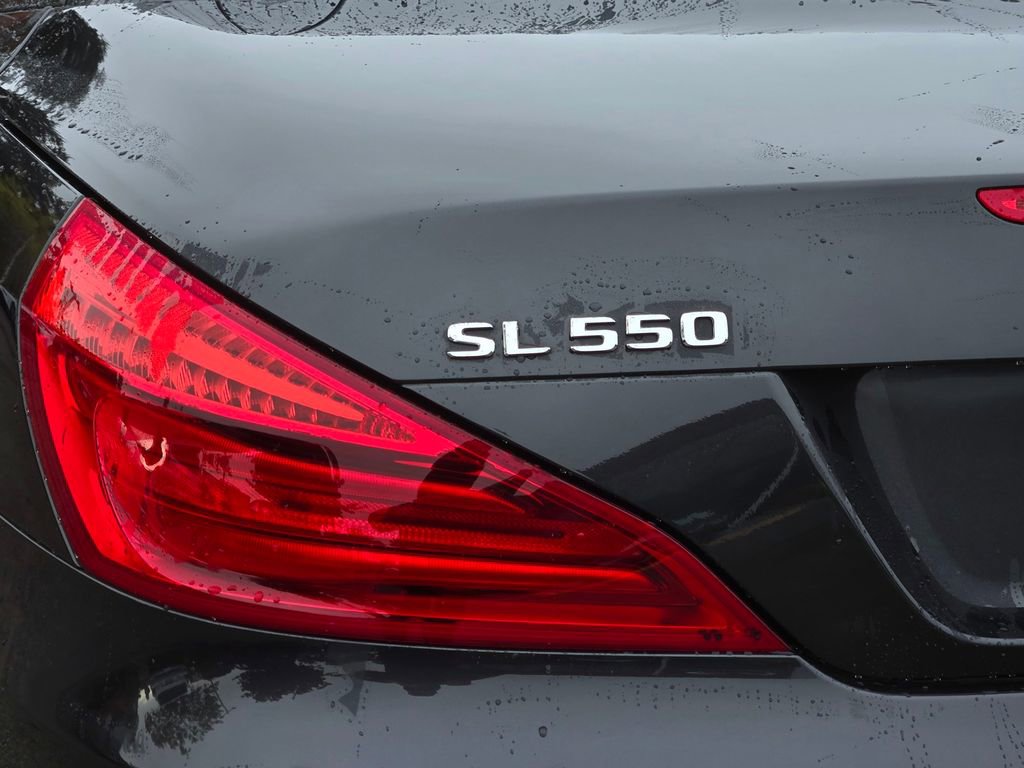 Used 2019 Mercedes-Benz SL 550 image 11