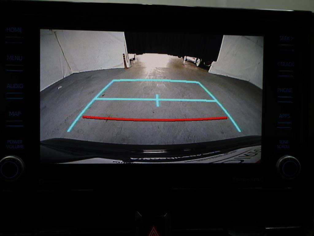 Used 2022 Toyota Corolla LE FWD image 24