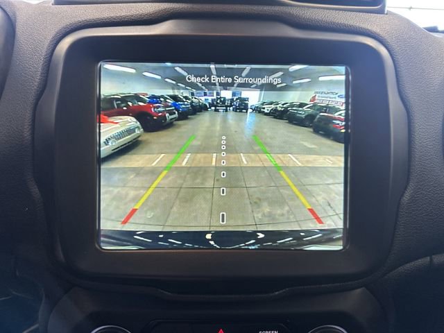 Used 2022 Jeep Renegade Latitude w/ Convenience Group AWD/4WD image 30