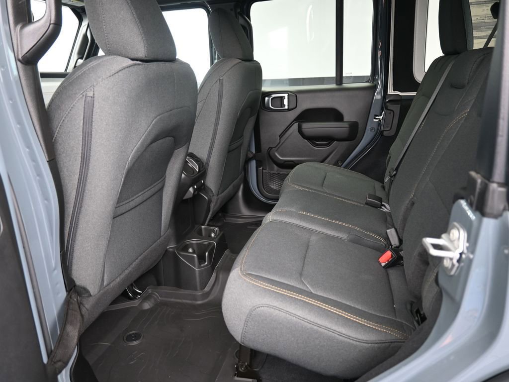 New 2025 Jeep Wrangler Sport S image 17