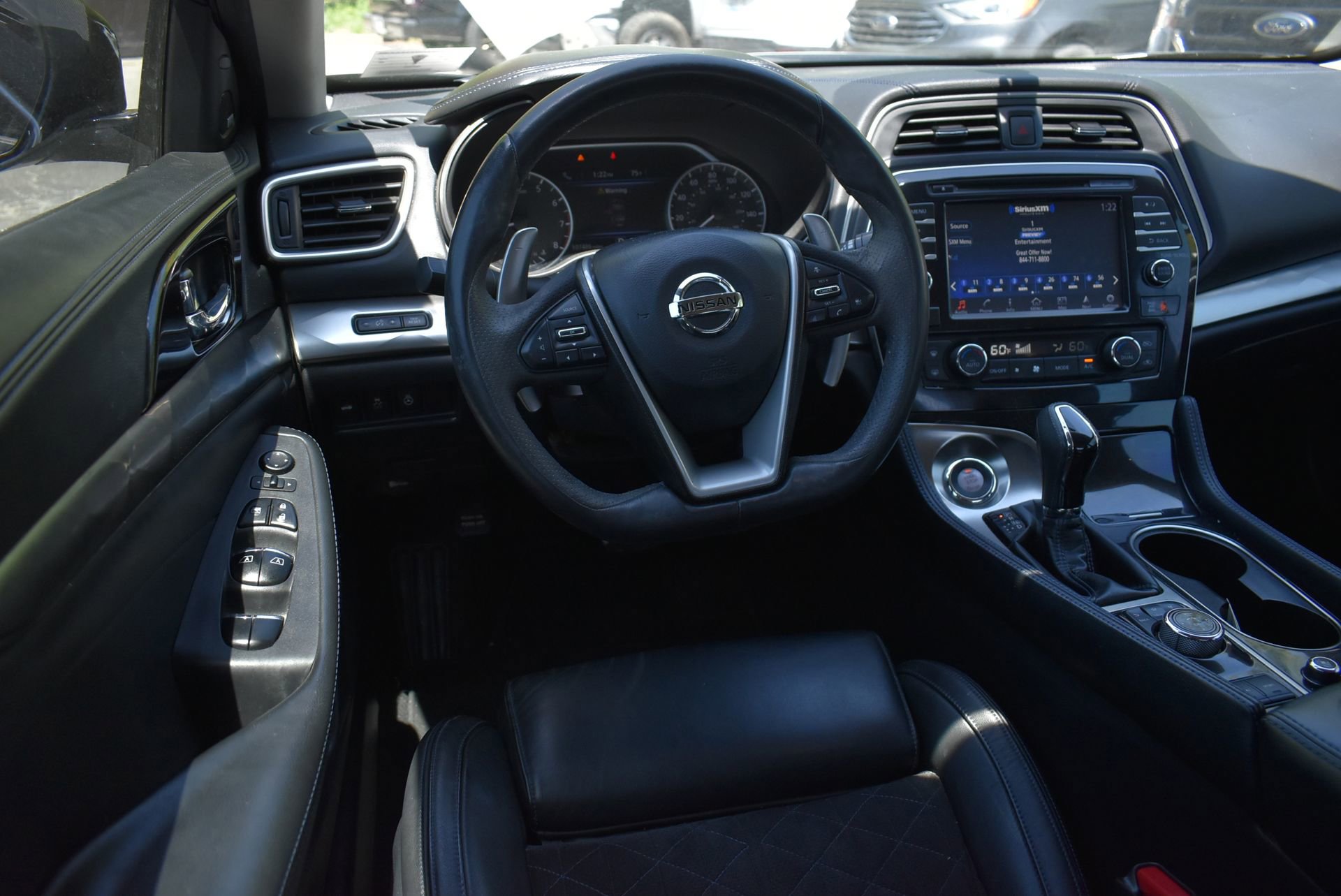 Used 2017 Nissan Maxima SR w/ Midnight Edition FWD image 18