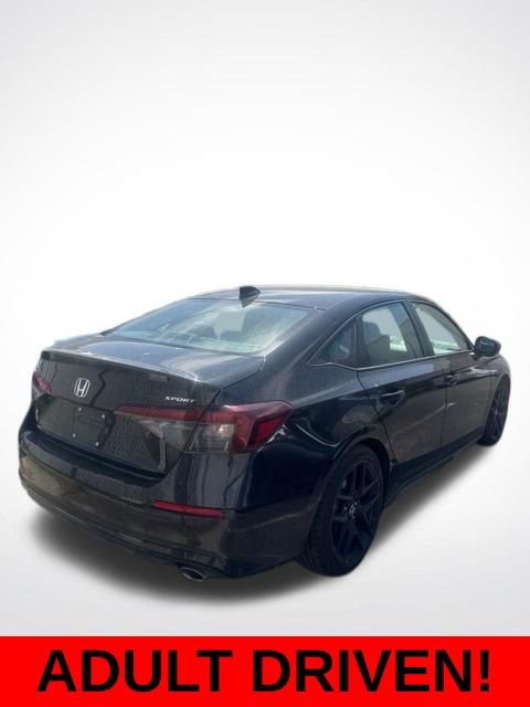 Used 2025 Honda Civic Sport image 2