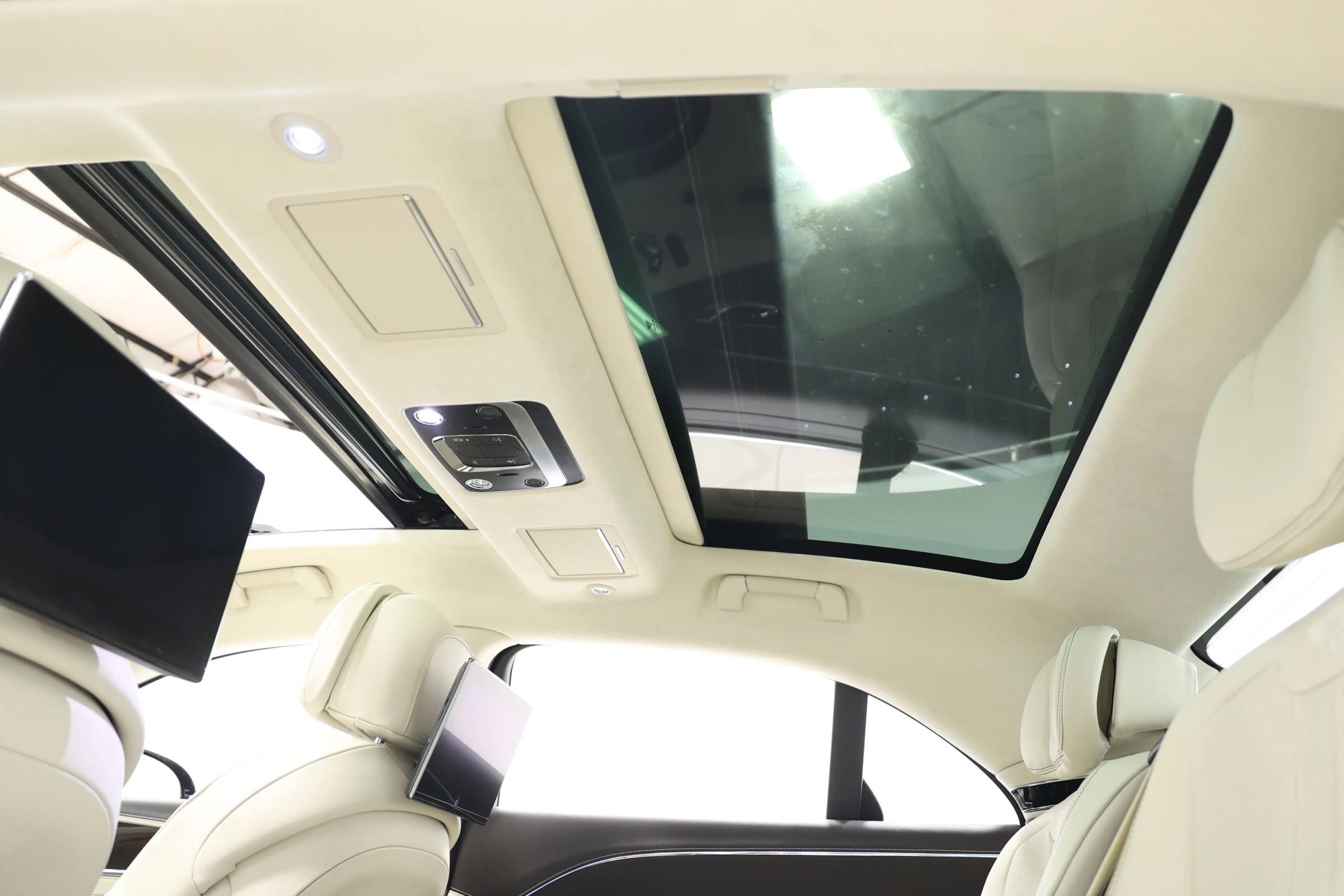 Used 2020 Bentley Flying Spur W12 AWD/4WD image 78