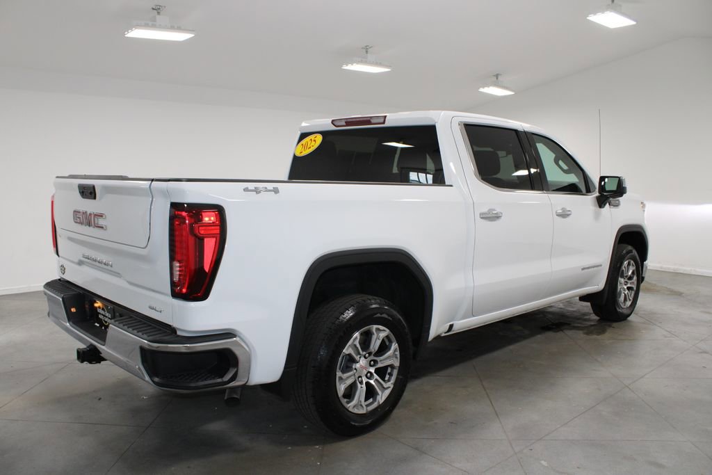 Used 2025 GMC Sierra 1500 SLT AWD/4WD image 11