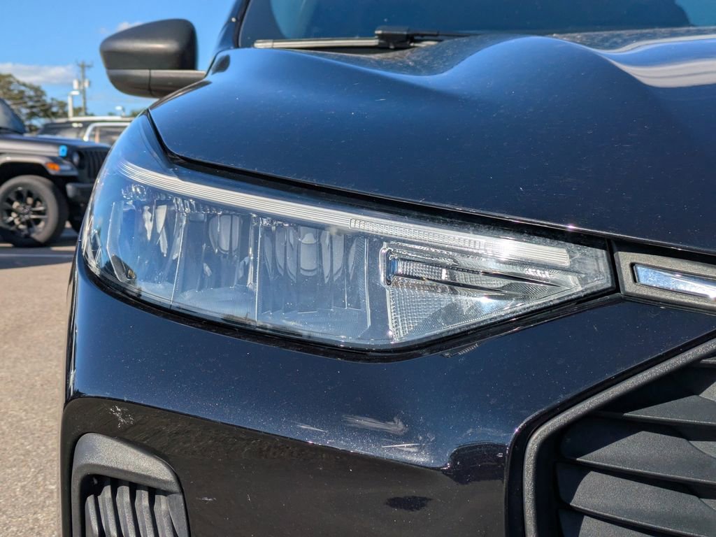 Used 2025 Ford Escape Active image 10