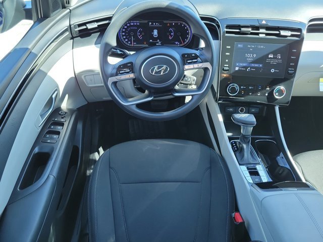 Used 2023 Hyundai Tucson SE image 17
