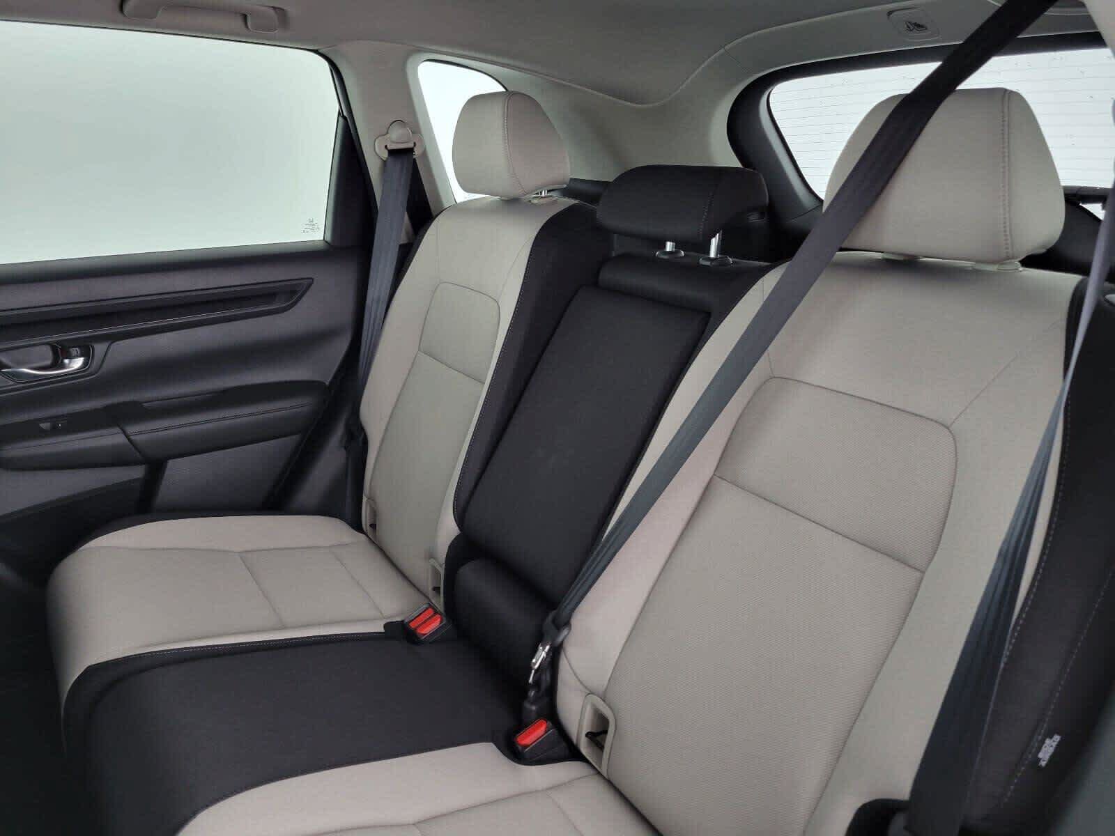 Used 2025 Honda CR-V EX image 17