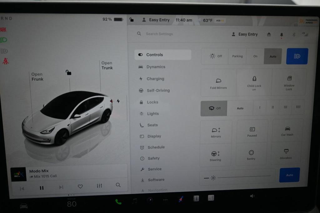 Used 2023 Tesla Model 3 Standard Range RWD image 13