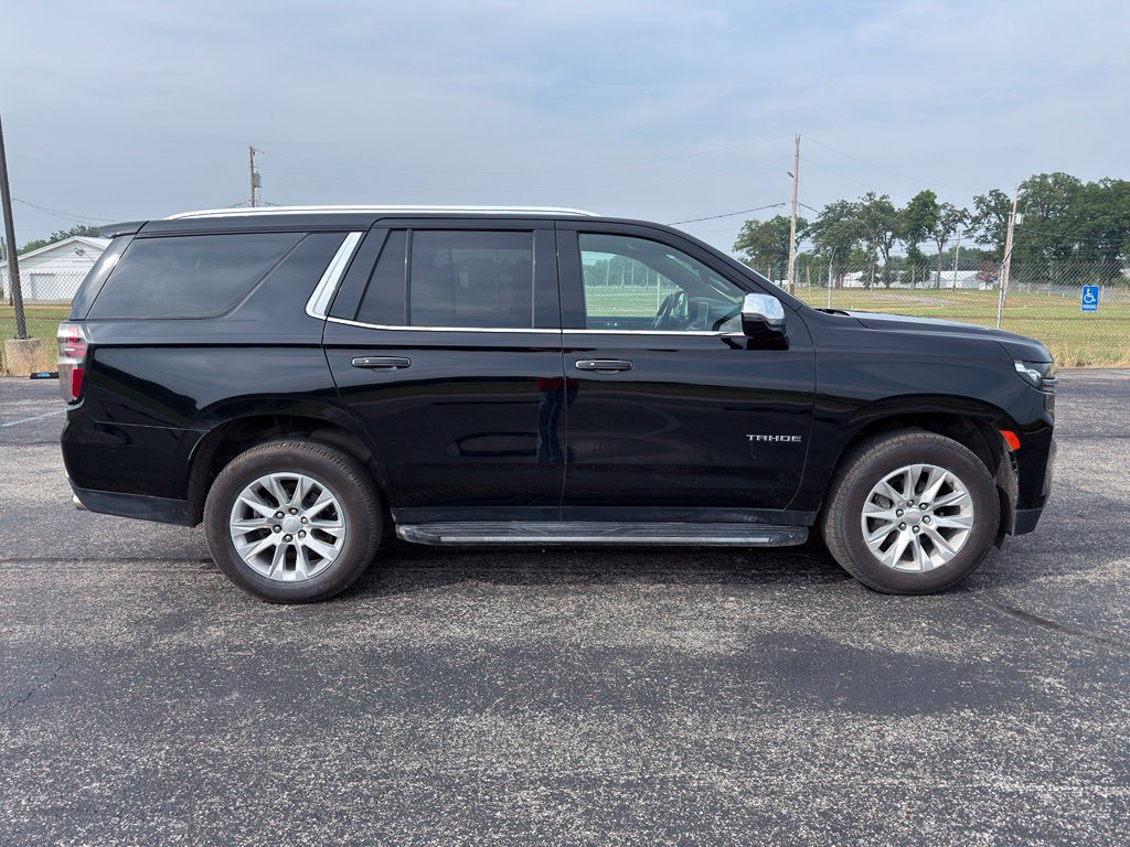Used 2024 Chevrolet Tahoe Premier AWD/4WD image 15